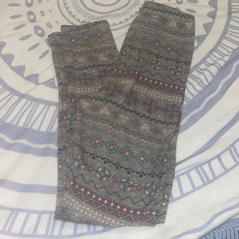 Girls Grey SnowFlake Leggings Size 7/8